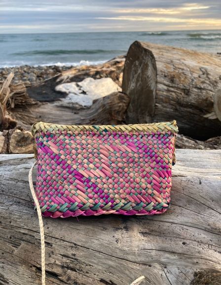 Kete whakairo with Poutama pattern - Sobranie's Weaving