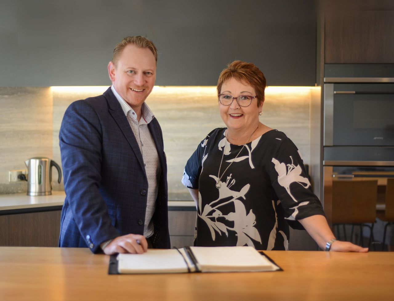 James and Sue Real Estate Hawke's Bay Online