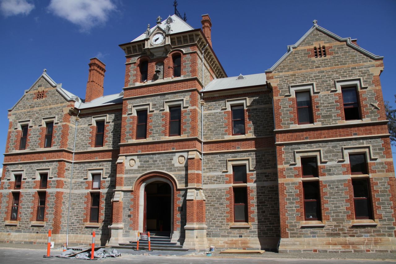 Heritage Architecture BB Architects Mall